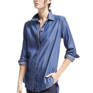 Banana Republic Parker Chambray Denim Shirt Size M